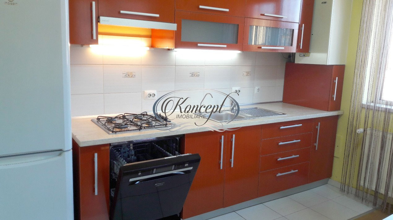 Apartament cu pod, in zona Panemar