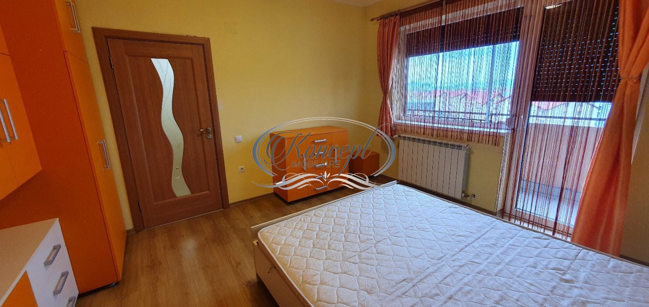 Apartament cu pod, in zona Panemar