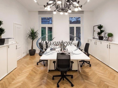 Spatiu premium, Ultracentral