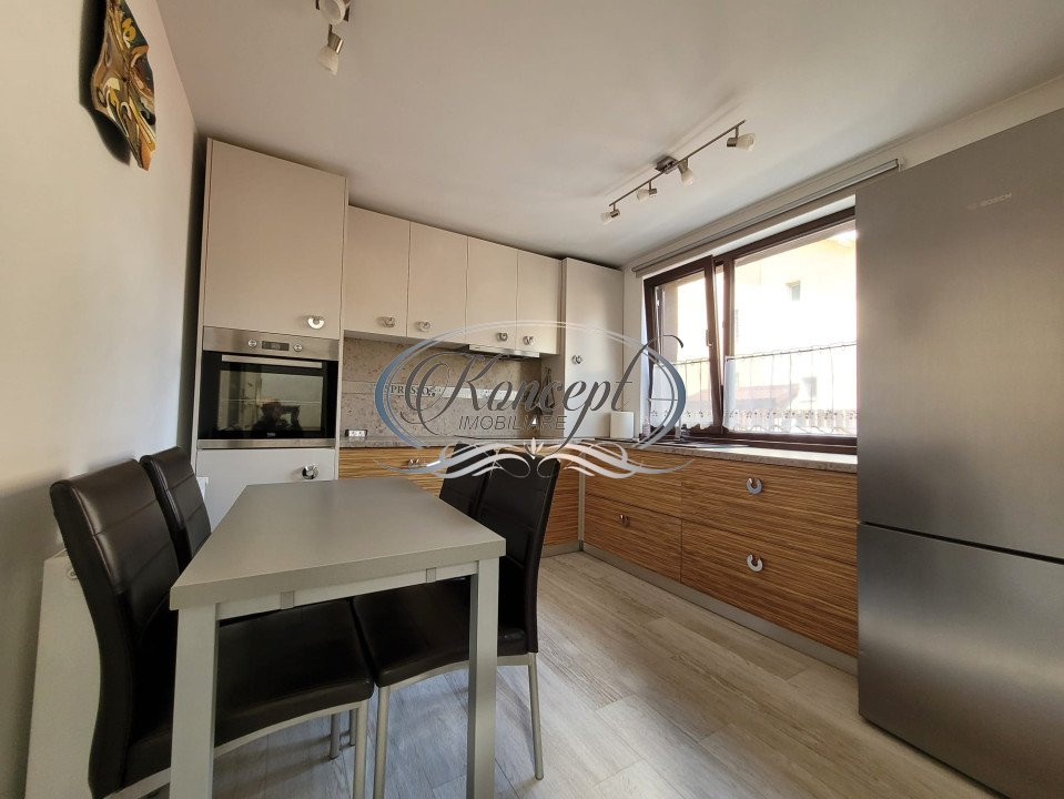 Duplex modern, cu foisor, in zona Sub Cetate