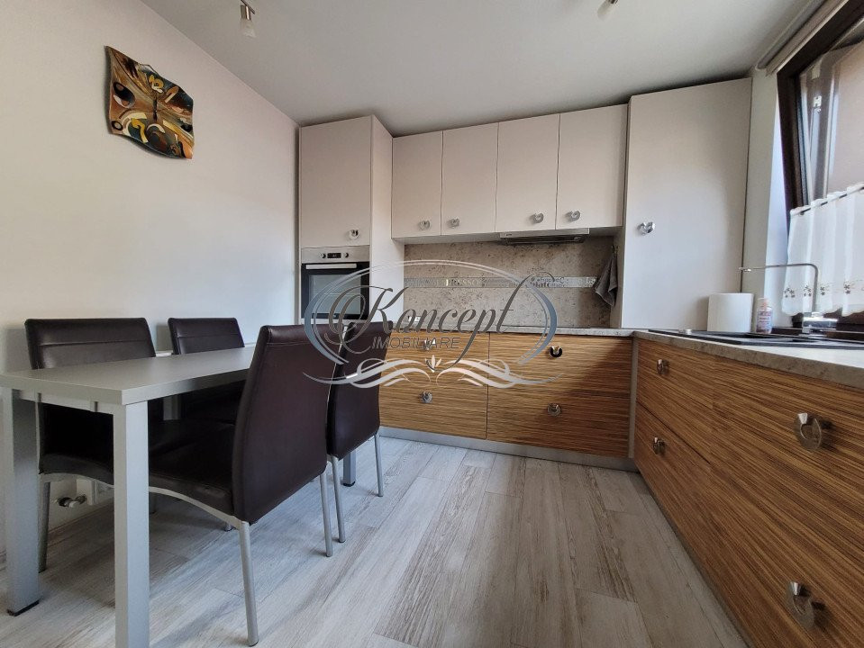 Duplex modern, cu foisor, in zona Sub Cetate