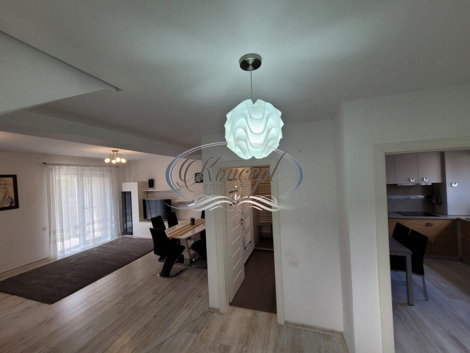 Duplex modern, cu foisor, in zona Sub Cetate