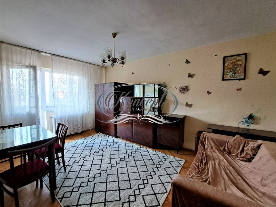 Apartament in zona parcului Colina