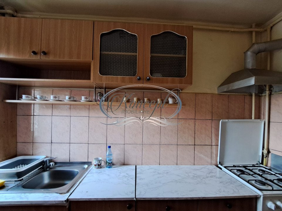 Apartament in zona parcului Colina