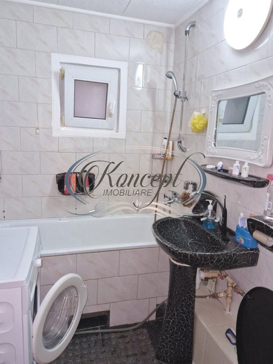 Apartament 3 camere B-dul Titulescu