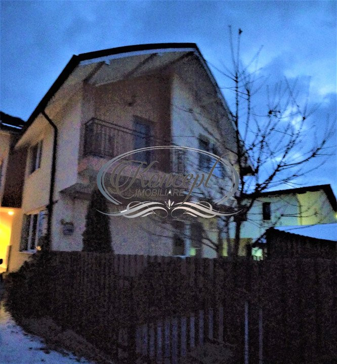 Duplex Pet Friendly, str Sub Cetate, Floresti