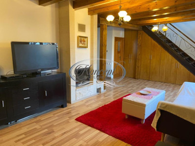 Duplex la cheie, zona Florilor