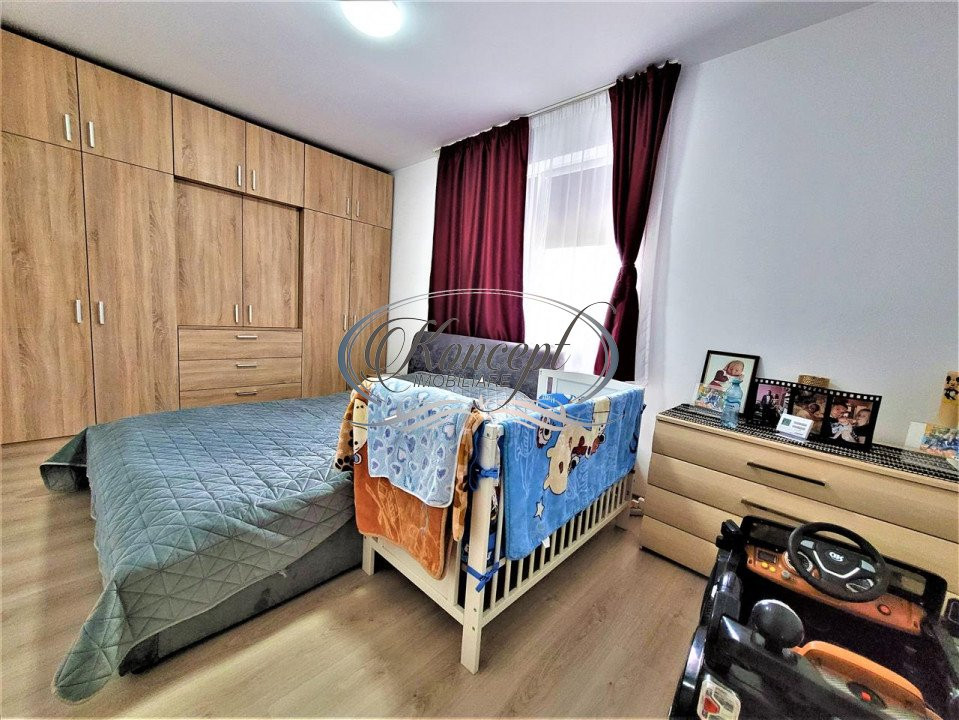 Apartament la etajul 1, pe strada Cetatii