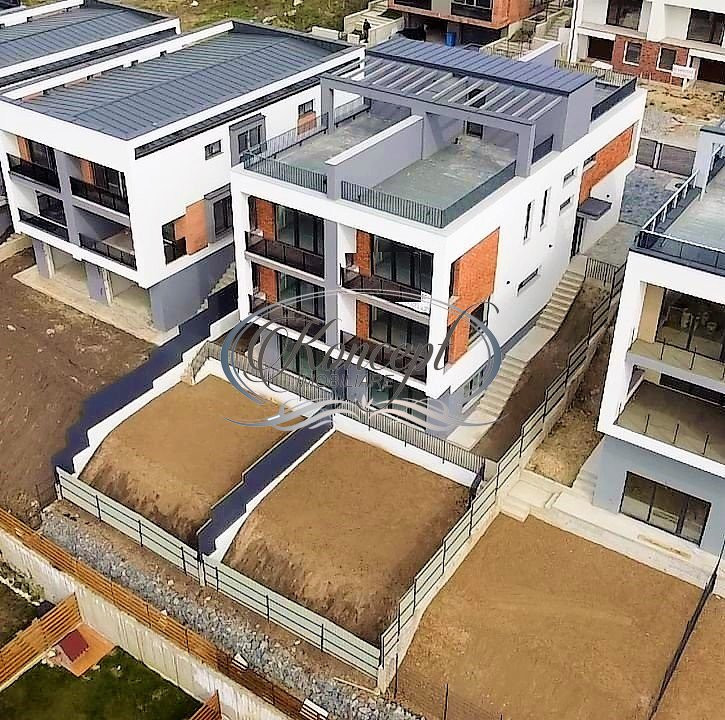 Duplex cu terasa panoramica