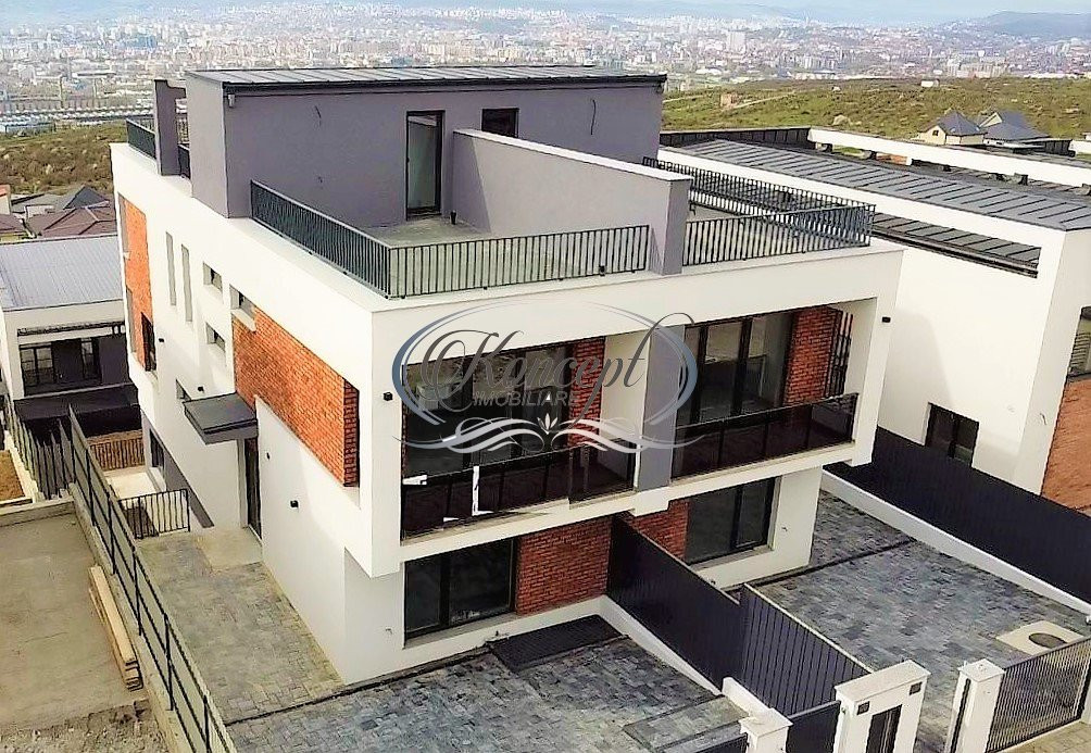 Duplex cu terasa panoramica