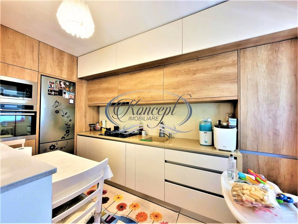 Apartament modern cu parcare