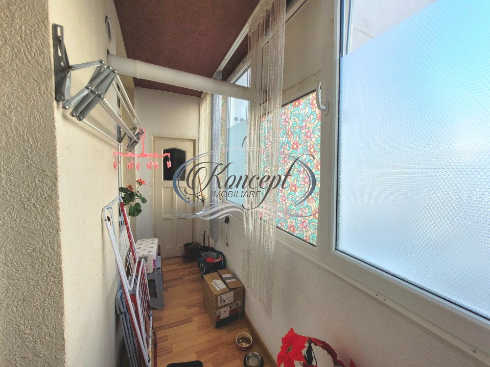 Apartament cu parcare, pe str. Oasului