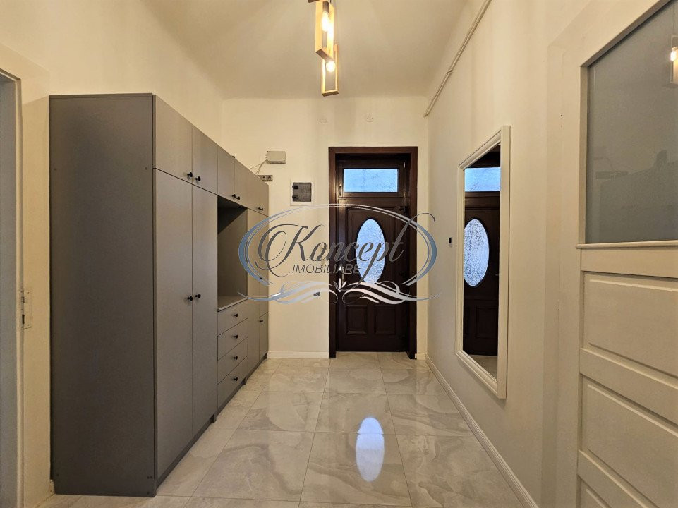 Apartament semicentral cu terasa si curte interioara, strada David Prodan