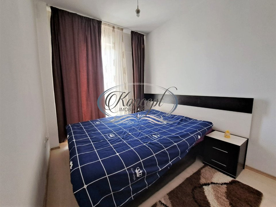 Apartament la etaj intermediar pe strada Edgar Quinet