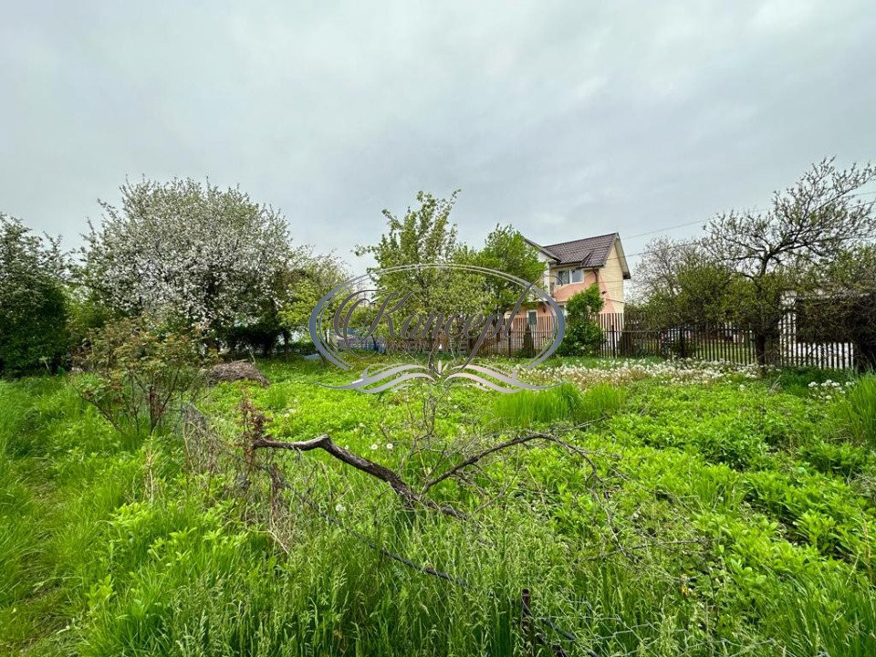 Teren cu casa demolabila, strada Closca