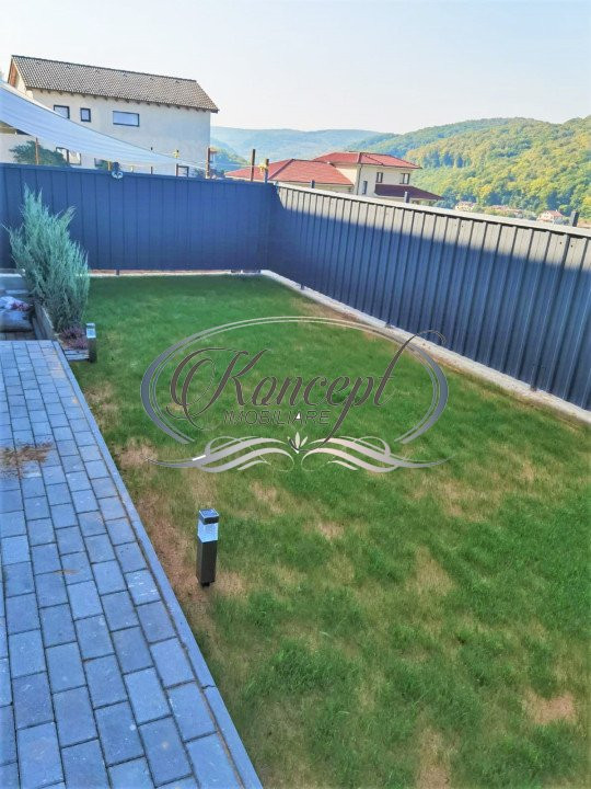 Duplex cu 4 parcari, zona centurii de sud