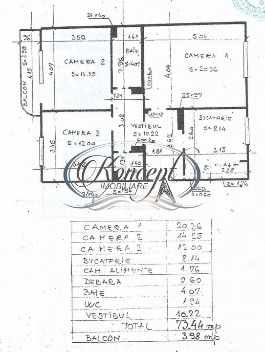 Apartament cu 3 camere, pe Strada Plopilor