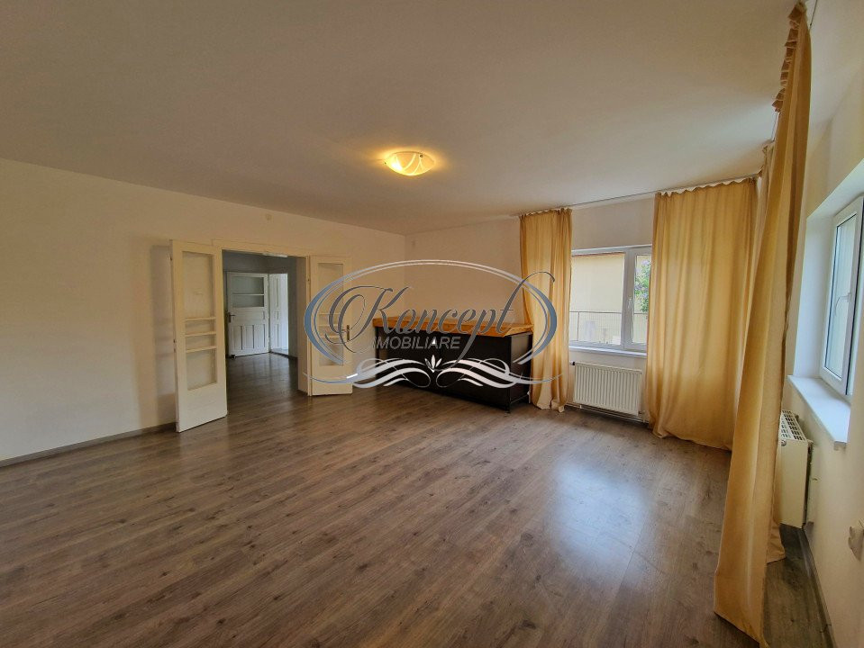 Casa spatioasa pentru birouri in Someseni