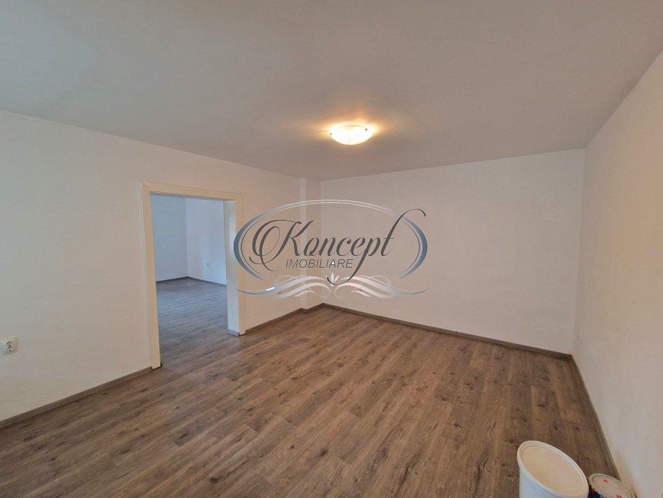Casa spatioasa pentru birouri in Someseni