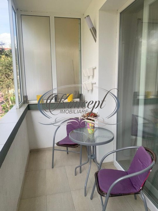 Apartament cu parcare pe Aleea Baisoara