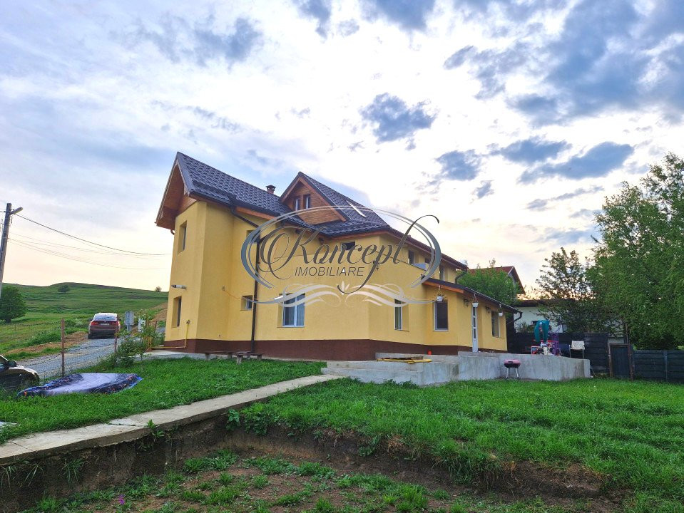 Casa individuala cu panorama in Campenesti