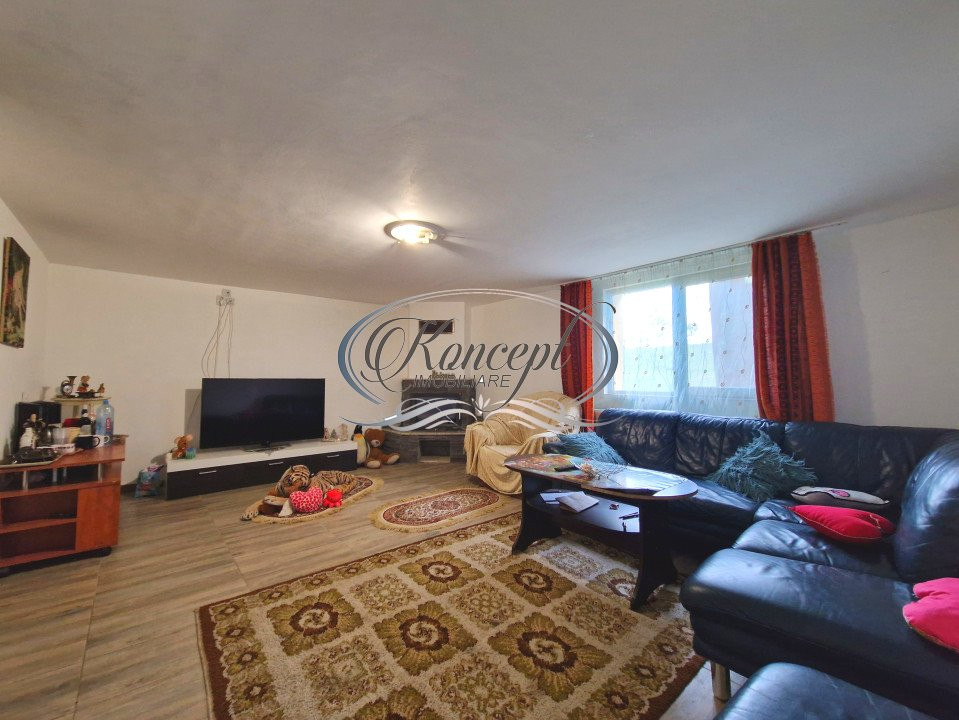 Casa individuala cu panorama in Campenesti