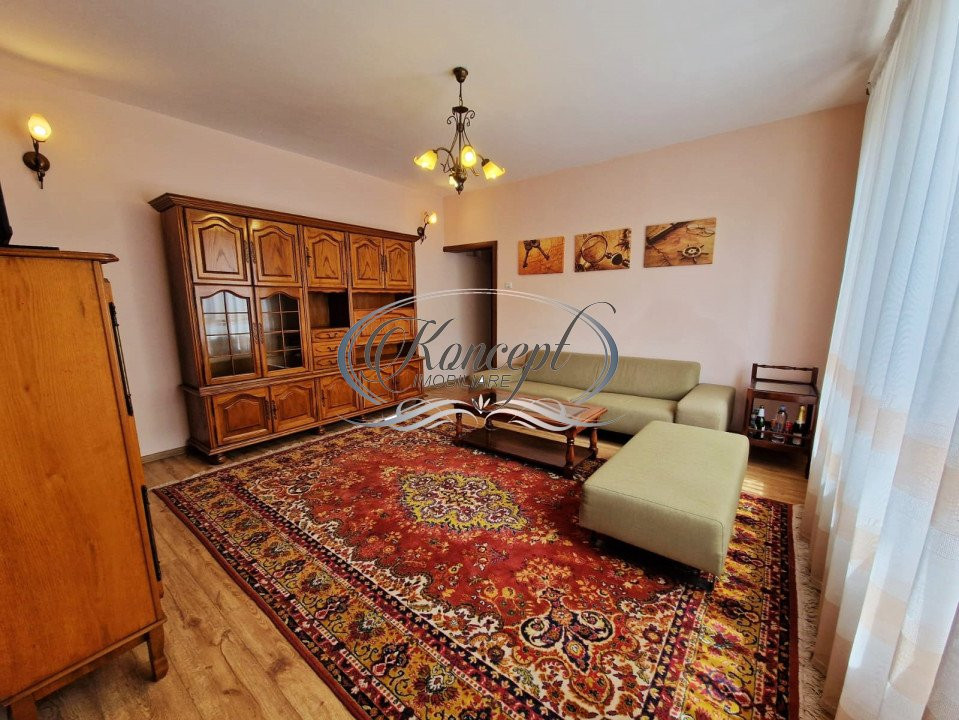 Apartament cu parcare, zona Pietei Mihai Viteazu