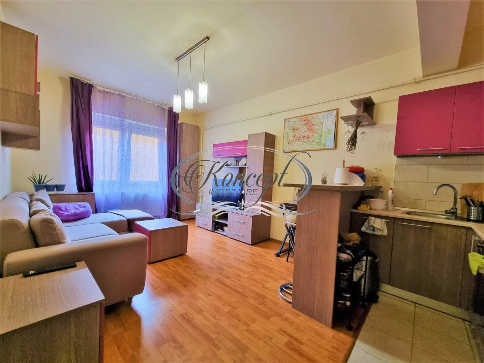 Apartament la etajul 1 pe strada Tautului