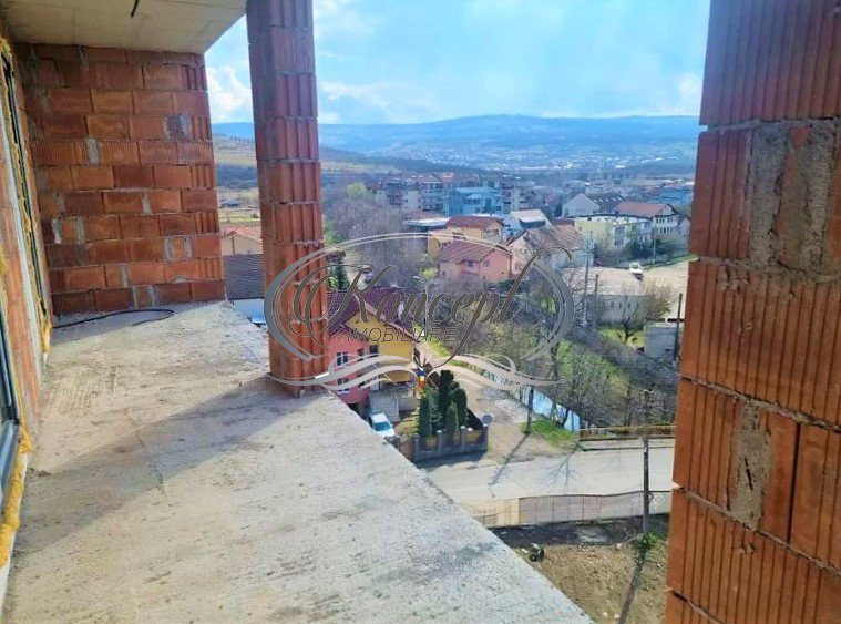 Apartament cu terasa pe strada Soporului