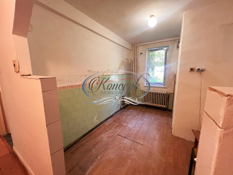 Apartament decomandat in zona Hotel Royal