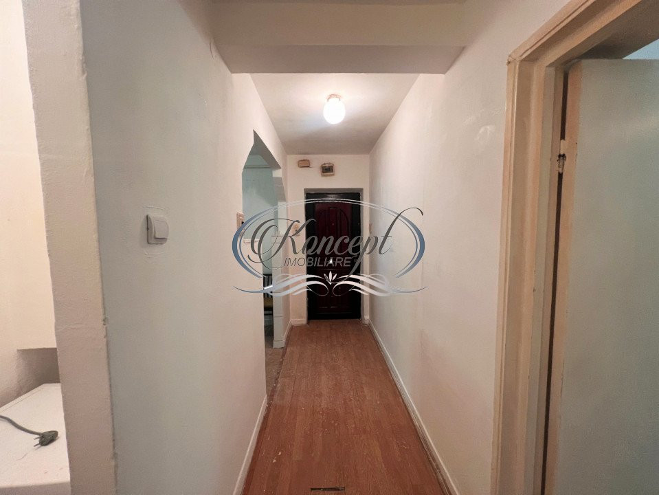 Apartament decomandat in zona Hotel Royal