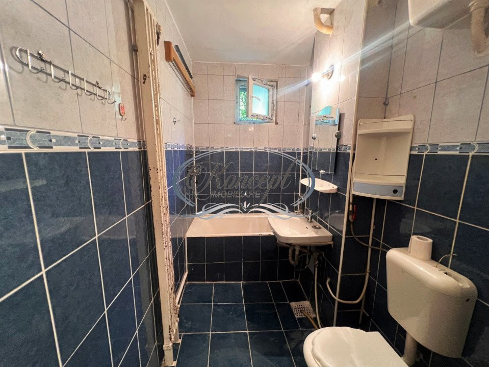 Apartament decomandat in zona Hotel Royal
