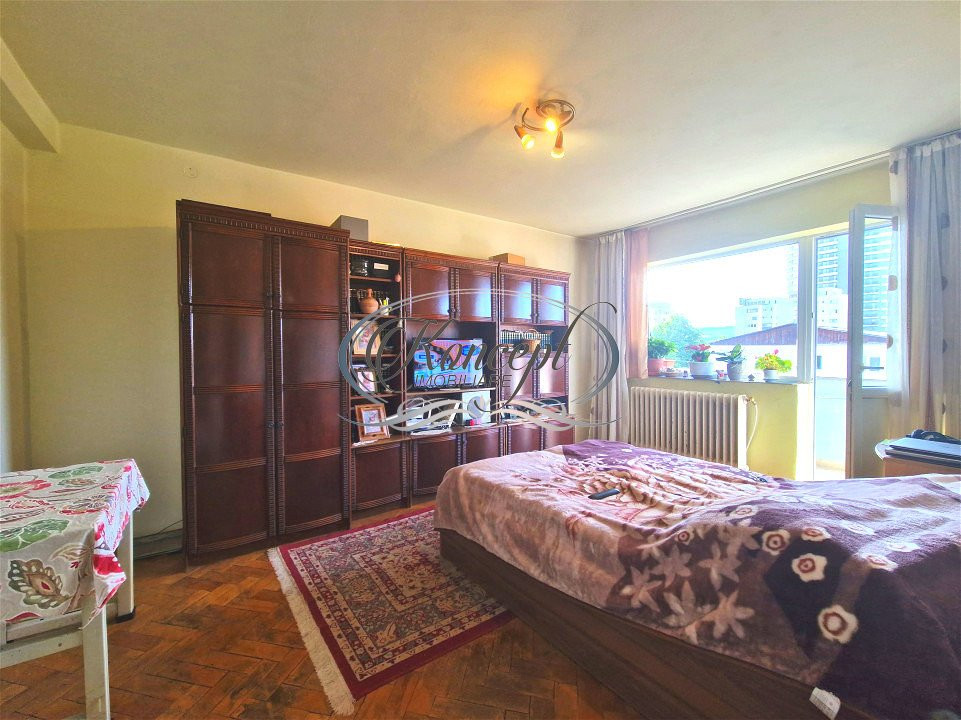 Apartament la etaj intermediar in Manastur