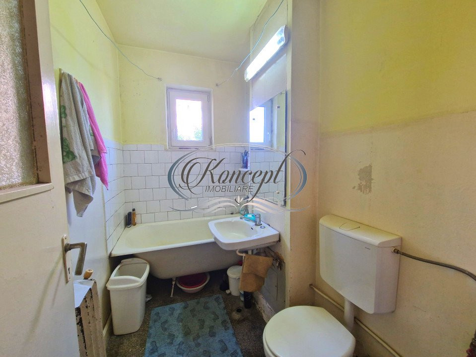 Apartament la etaj intermediar in Manastur