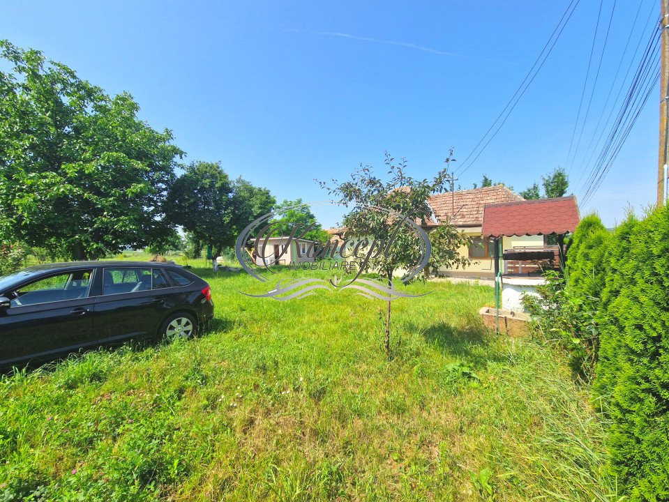 Casa cu teren generos in Jucu