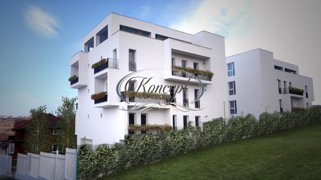 Apartament spatios in zona Campului