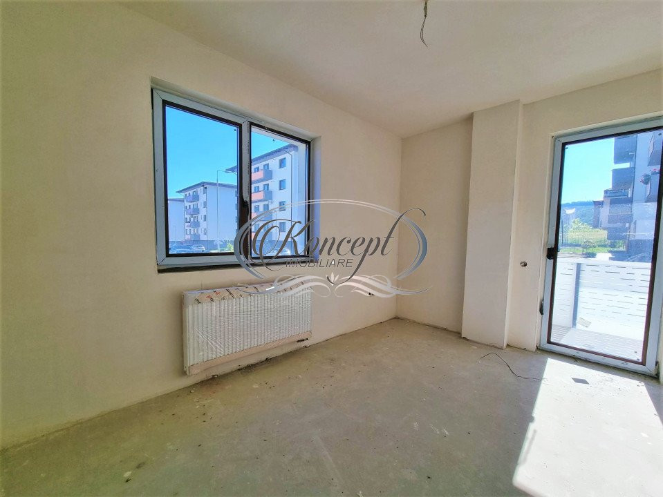 Apartament semifinisat cu CF pe strada Sub Cetate