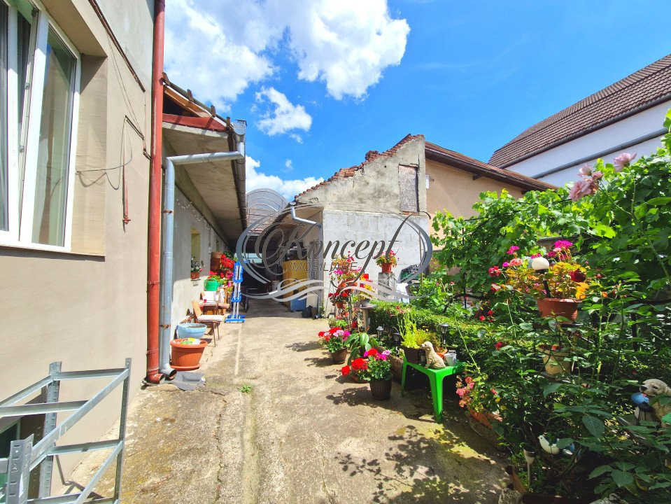 Apartament la casa cu gradina in Piata 1 Mai