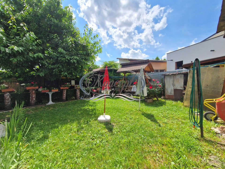 Apartament la casa cu gradina in Piata 1 Mai