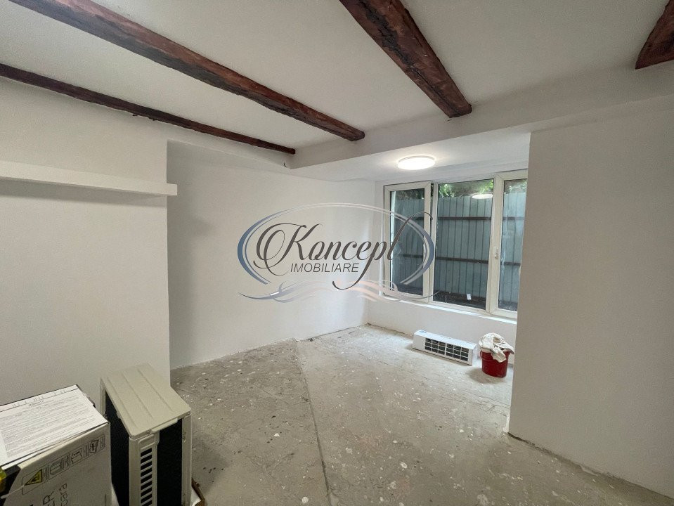 Apartament semifinisat pe strada Oasului