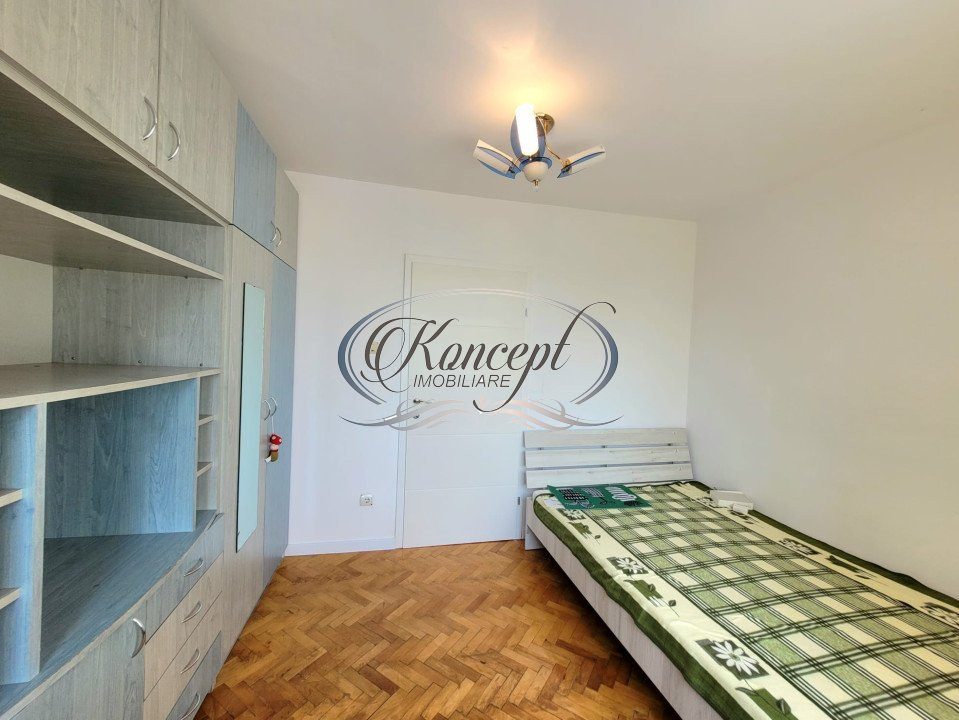 Apartament cu parcare, in zona centrala