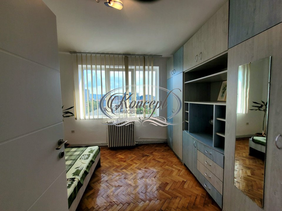 Apartament cu parcare, in zona centrala