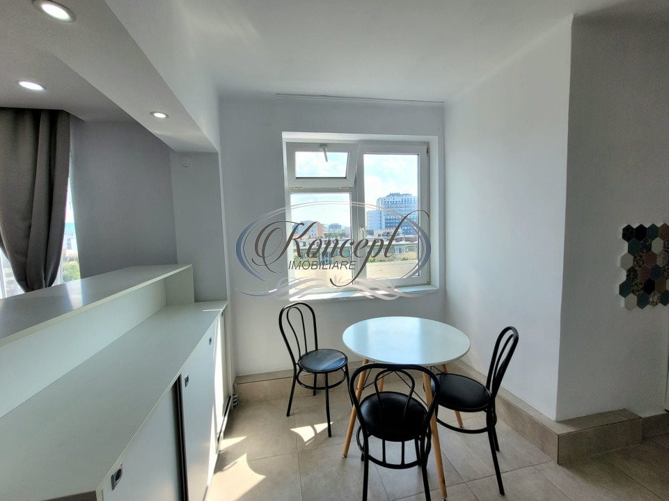 Apartament cu parcare, in zona centrala