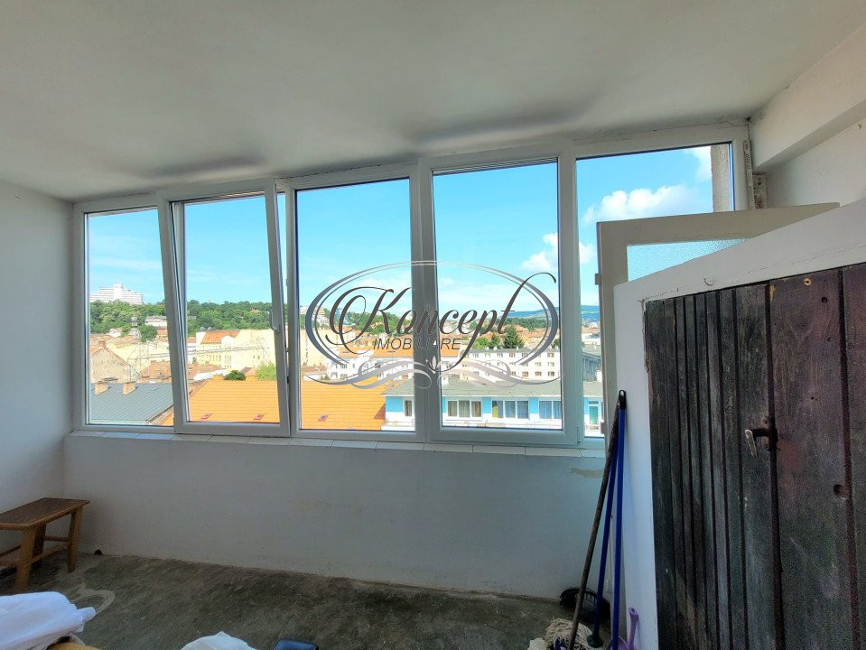 Apartament cu parcare, in zona centrala