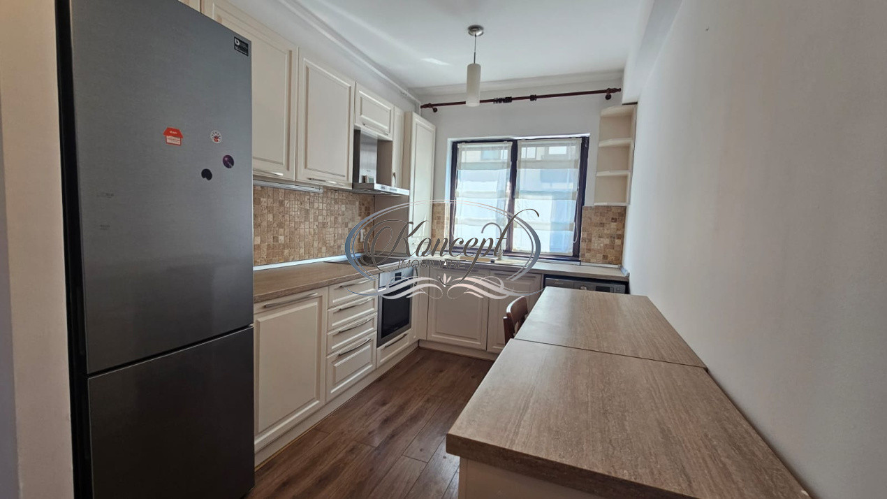 Apartament cu 2 parcari, in Europa