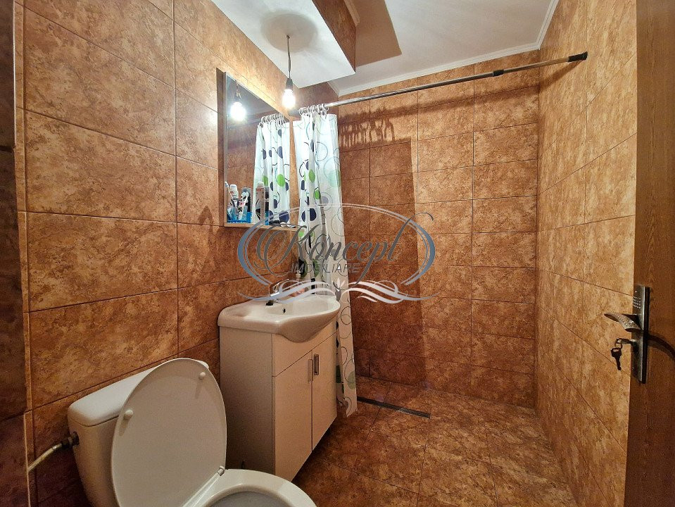 Apartament la etaj intermediar, zona Detunata