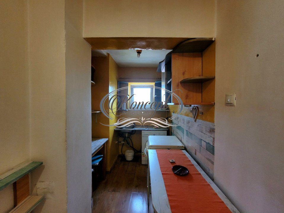 Apartament spatios pe strada Busteni