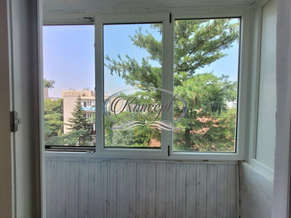 Apartament spatios pe strada Busteni