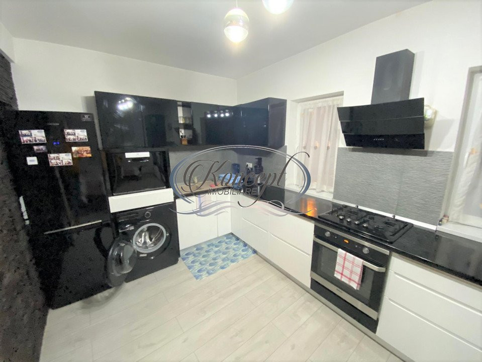 Apartament cu parcare in zona Semicentrala