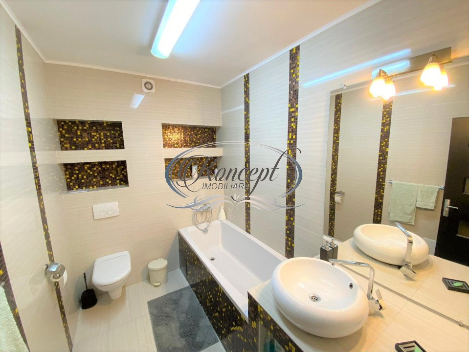 Apartament cu parcare in zona Semicentrala